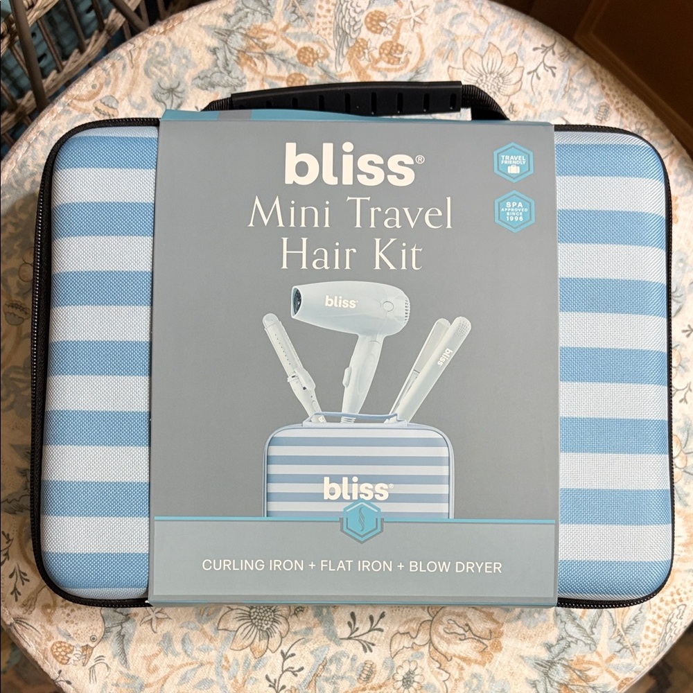 Bliss Blue and White Travel Hair Kit
